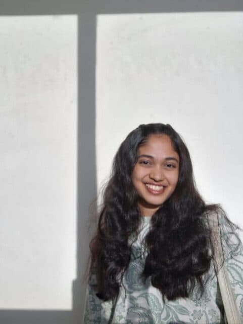 Readiculous — Library Club — Hinal Mhatre