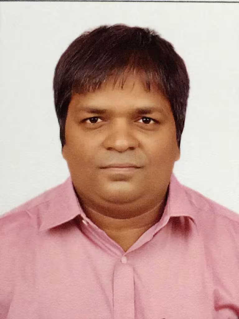 Portrait of Dr. Rupesh Raut